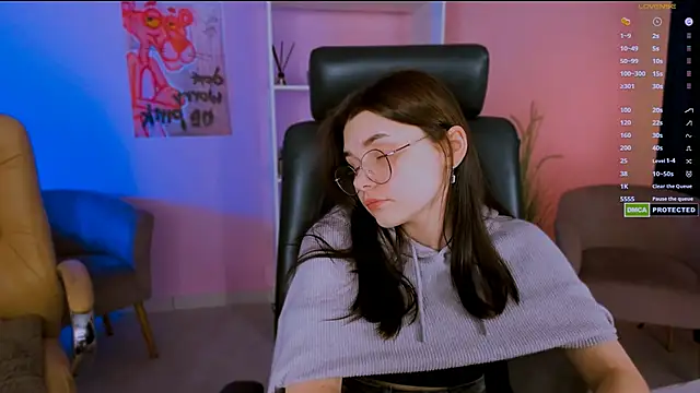 pure radiance1 online show from February 2025 03:52:02 PM