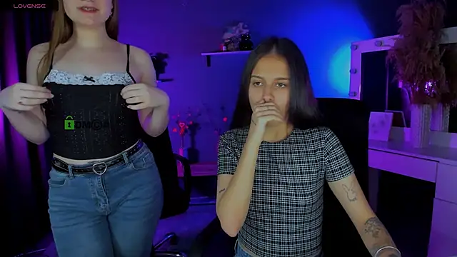 pure radiance1 online show from September 2025 01:11:01 PM