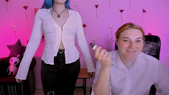 Snapshot of pure_radiance1 chatting on March 2026 10:09:01 AM pure radiance1 online show from March 2026 10:09:01 AM