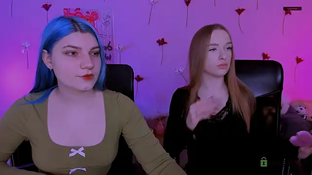 Snapshot of pure_radiance1 chatting on April 2026 08:56:01 AM pure radiance1 online show from April 2026 08:56:01 AM