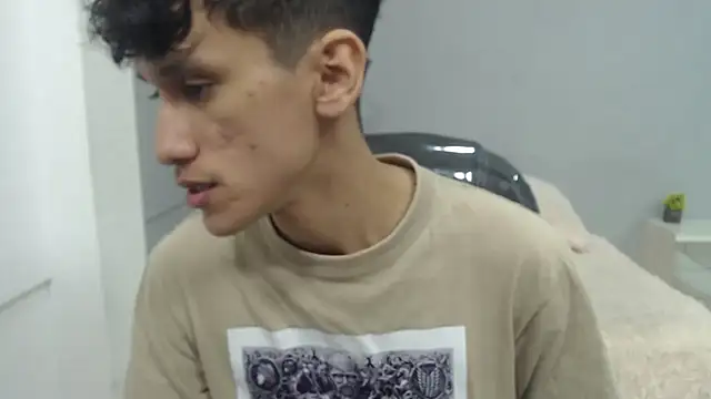 Snapshot of alan_ws chatting on December 2024 12:23:02 PM alan ws online show from December 2024 12:23:02 PM