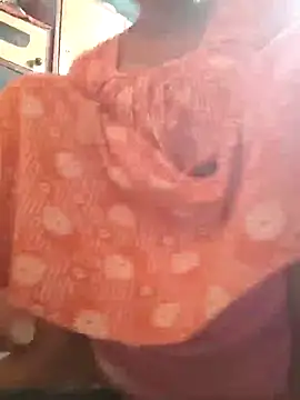 Snapshot of Priya_2222 chatting on December 2024 04:23:02 AM Priya 2222 online show from December 2024 04:23:02 AM