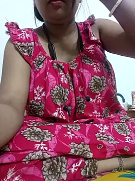 Snapshot of Priya_2222 chatting on October 2025 07:03:01 PM Priya 2222 online show from October 2025 07:03:01 PM