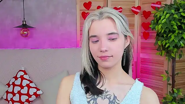 as1an girlfriend online show from February 2025 07:11:02 AM