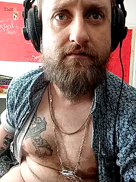 Snapshot of Ozomitro chatting on March 2025 11:19:01 AM Ozomitro online show from March 2025 11:19:01 AM