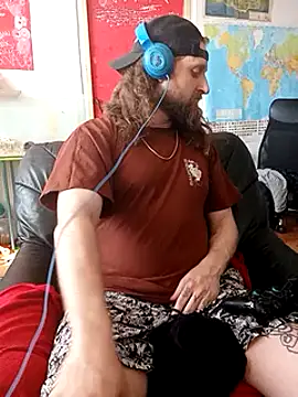 Snapshot of Ozomitro chatting on March 2025 10:22:02 AM Ozomitro online show from March 2025 10:22:02 AM