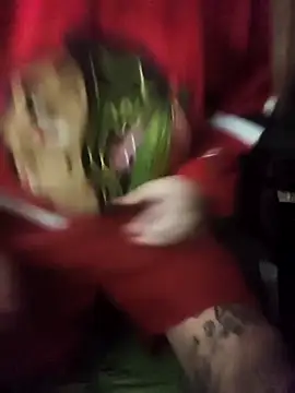 Snapshot of Ozomitro chatting on September 2025 05:35:01 PM Ozomitro online show from September 2025 05:35:01 PM