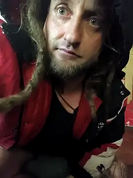 Snapshot of Ozomitro chatting on September 2025 03:14:01 PM Ozomitro online show from September 2025 03:14:01 PM