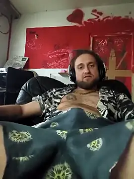 Snapshot of Ozomitro chatting on September 2025 03:27:02 PM Ozomitro online show from September 2025 03:27:02 PM