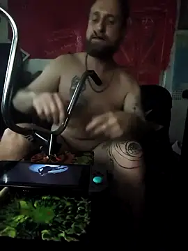 Snapshot of Ozomitro chatting on October 2025 03:44:02 PM Ozomitro online show from October 2025 03:44:02 PM