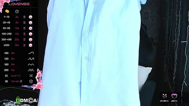 Snapshot of Your_small_bunny chatting on March 2025 01:17:02 PM Your small bunny online show from March 2025 01:17:02 PM