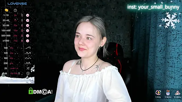 Snapshot of Your_small_bunny chatting on December 2025 02:07:02 AM Your small bunny online show from December 2025 02:07:02 AM