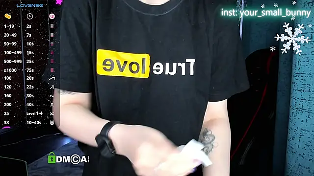 Snapshot of Your_small_bunny chatting on February 2026 03:10:02 AM Your small bunny online show from February 2026 03:10:02 AM