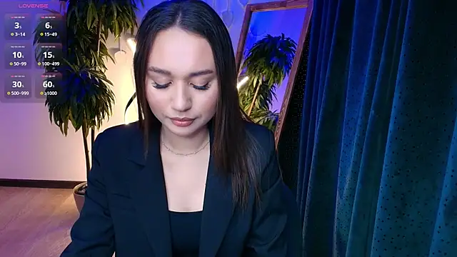 Snapshot of margeriTirell chatting on April 2026 03:09:01 AM margeriTirell online show from April 2026 03:09:01 AM