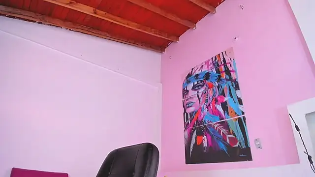 lunoxx  online show from December 2024 06:04:02 PM