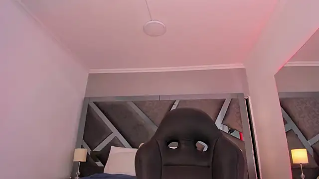 AmberiniHoffman online show from January 2025 11:34:02 AM