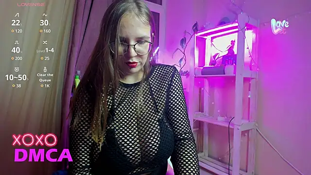 Snapshot of Your_Penny_ chatting on December 2024 09:04:02 PM Your Penny  online show from December 2024 09:04:02 PM