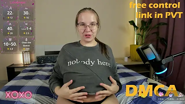 Snapshot of Your_Penny_ chatting on November 2025 09:17:02 PM Your Penny  online show from November 2025 09:17:02 PM