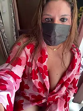 Snapshot of Reena_Darlinggg chatting on February 2025 05:53:02 AM Reena Darlinggg online show from February 2025 05:53:02 AM