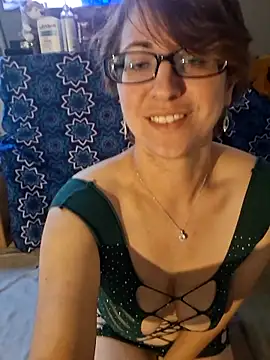 Snapshot of MsPink_Flamingtoes544 chatting on November 2025 01:33:02 PM MsPink Flamingtoes544 online show from November 2025 01:33:02 PM