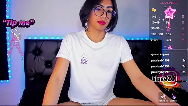 Snapshot of Skyler__blue4 chatting on December 2024 11:34:02 PM Skyler blue4 online show from December 2024 11:34:02 PM