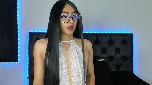 Snapshot of Skyler__blue4 chatting on January 2025 04:42:01 AM Skyler blue4 online show from January 2025 04:42:01 AM