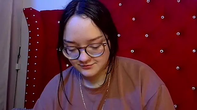 charlotte1-ls online show from November 2025 09:47:01 PM