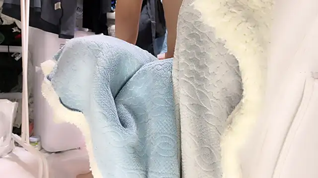 Snapshot of Im_IVE_LOVE chatting on October 2025 10:57:01 AM Im IVE LOVE online show from October 2025 10:57:01 AM