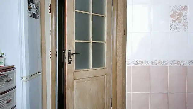 Ettie Tonia online show from February 2025 10:33:02 AM