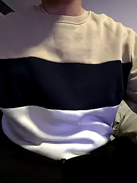 jayb0y61 online show from February 2025 05:57:01 PM