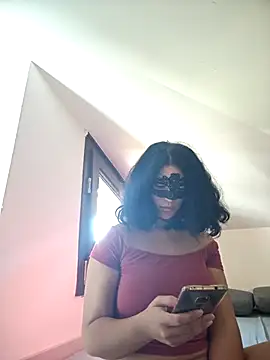 salomea r online show from November 2025 01:55:02 PM