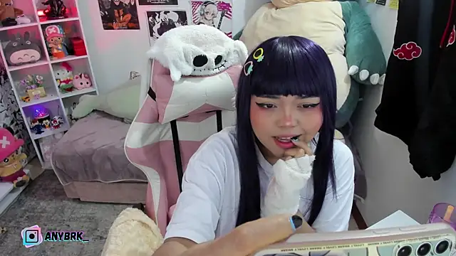 anyburkee online show from October 2025 01:14:02 AM