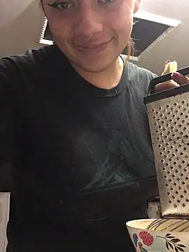 Miss oliviaa online show from January 2025 02:03:02 AM