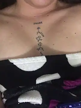 Miss oliviaa online show from January 2025 12:09:01 AM