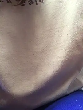 Miss oliviaa online show from January 2025 12:47:01 PM