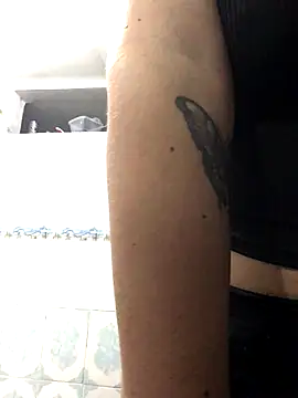 Miss oliviaa online show from October 2025 11:06:01 AM