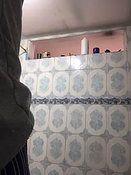 Miss oliviaa online show from October 2025 01:53:01 PM