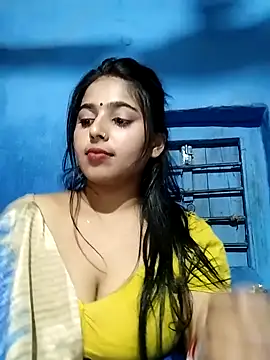 Snapshot of Sweet-Rani chatting on December 2024 06:33:01 PM Sweet-Rani online show from December 2024 06:33:01 PM