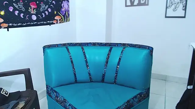 logannth online show from April 2026 04:17:01 AM