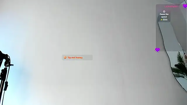 Snapshot of Brittany_cute18 chatting on April 2026 11:26:02 AM Brittany cute18 online show from April 2026 11:26:02 AM