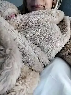 Snapshot of fofinhaa12 chatting on November 2025 12:53:01 AM fofinhaa12 online show from November 2025 12:53:01 AM