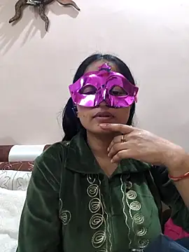 bigtitsqueen online show from December 2025 08:29:02 AM