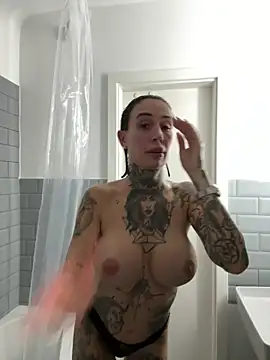 Lxena online show from December 2025 12:07:01 AM