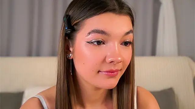 Snapshot of VeronaAppleberry chatting on September 2025 11:10:01 AM VeronaAppleberry online show from September 2025 11:10:01 AM