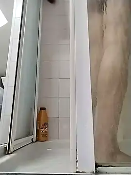 Snapshot of Francobresilien chatting on December 2024 10:04:02 PM Francobresilien online show from December 2024 10:04:02 PM