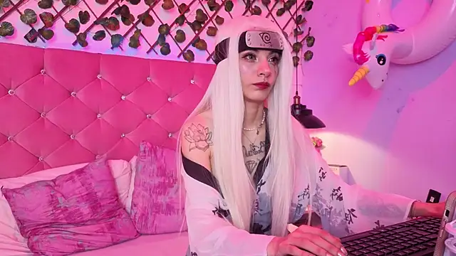 Snapshot of lauren_evans96 chatting on April 2026 03:56:01 AM lauren evans96 online show from April 2026 03:56:01 AM