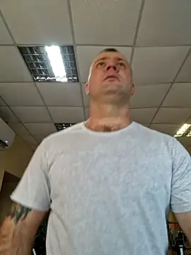 Snapshot of Crek666 chatting on January 2025 06:10:01 AM Crek666 online show from January 2025 06:10:01 AM