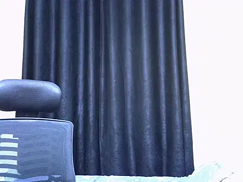 Horny-slut  online show from November 2025 03:39:02 AM