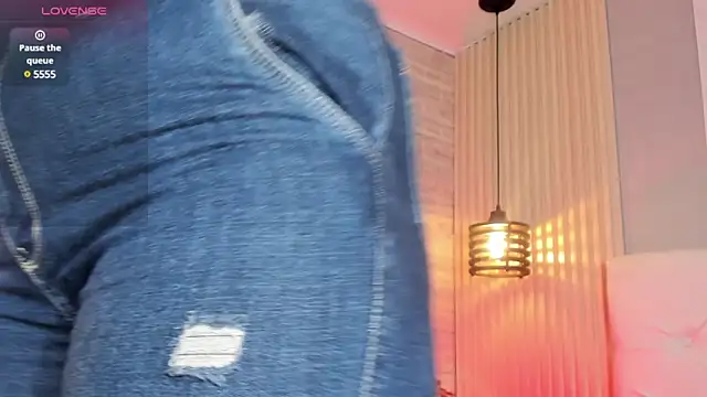 nicole  parker1 online show from February 2025 04:19:02 PM