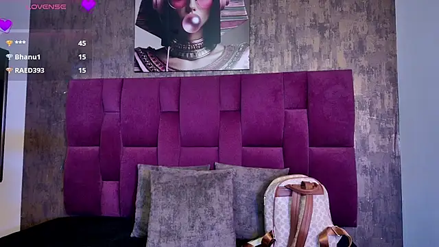 nicole  parker1 online show from October 2025 08:59:01 AM